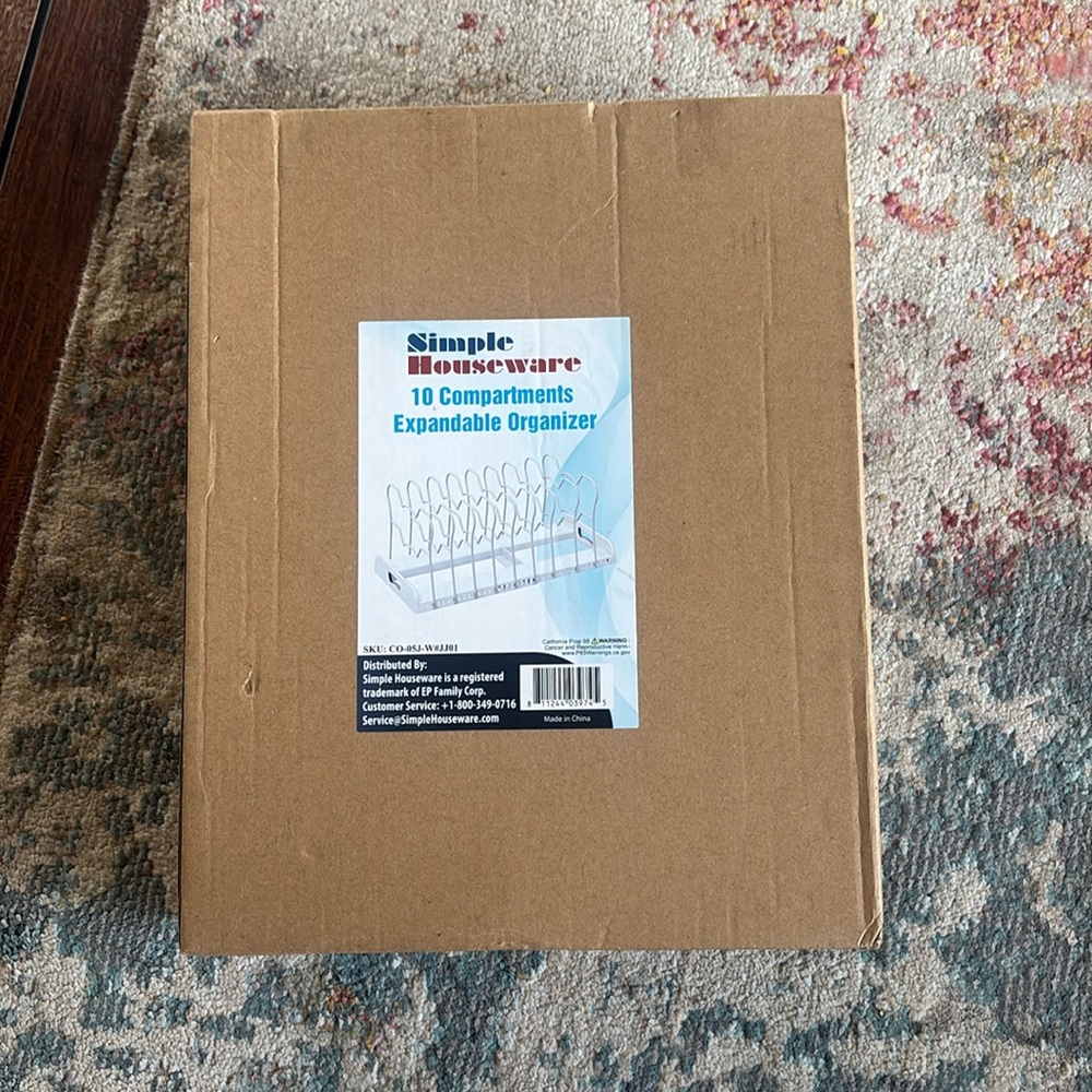 New in box compartment organizer